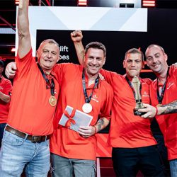 België wint het Team Wereldkampioenschap Vorkheftruckrijden